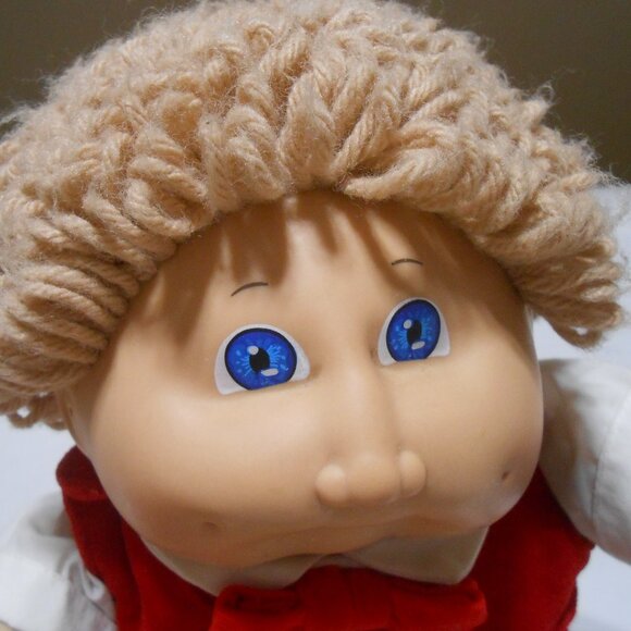 VTG 1984 CABBAGE PATCH KIDS DOLL SIGNED XAVIER ROBERTS 16" SOFT BODY RED OUTFIT - Picture 4 of 13